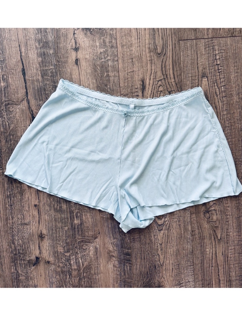 Skims soft lounge lace short